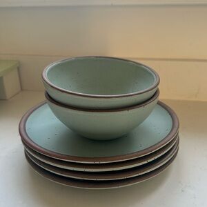 East Fork Malibu glaze - 4 dinner plates and 2 popcorn bowls